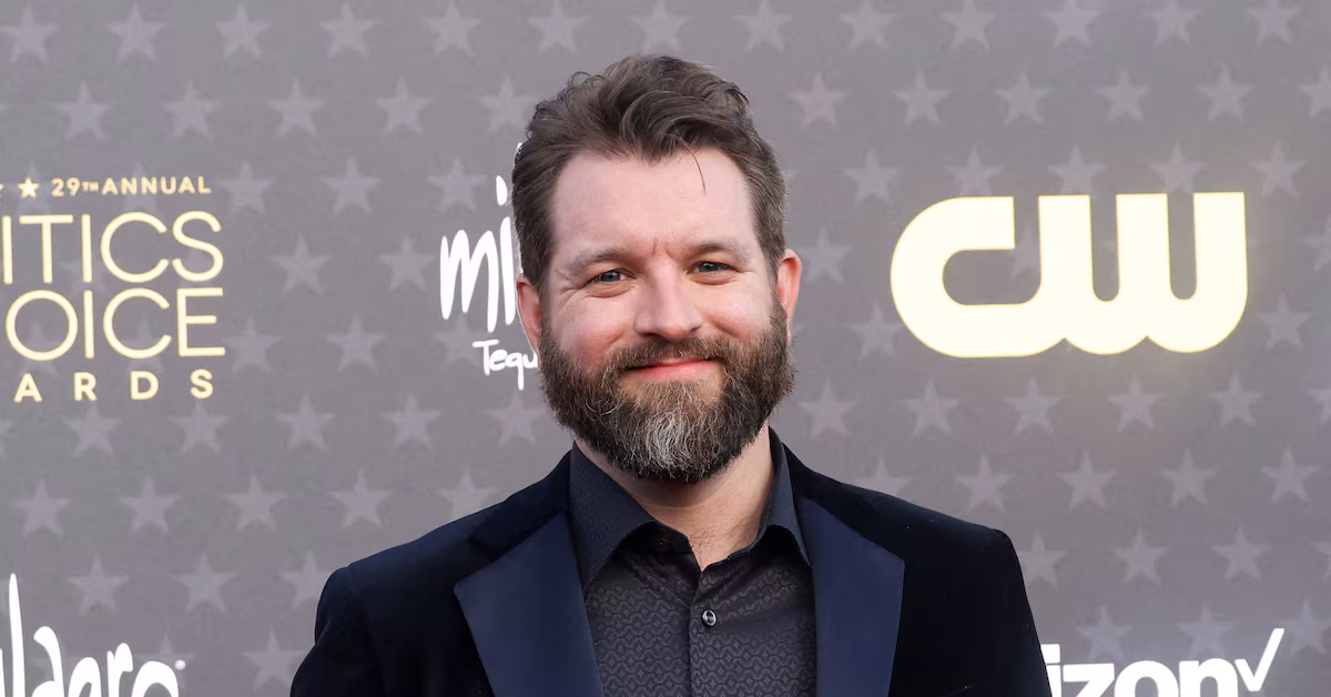 Brian Duffield akan hadir sebagai sutradara