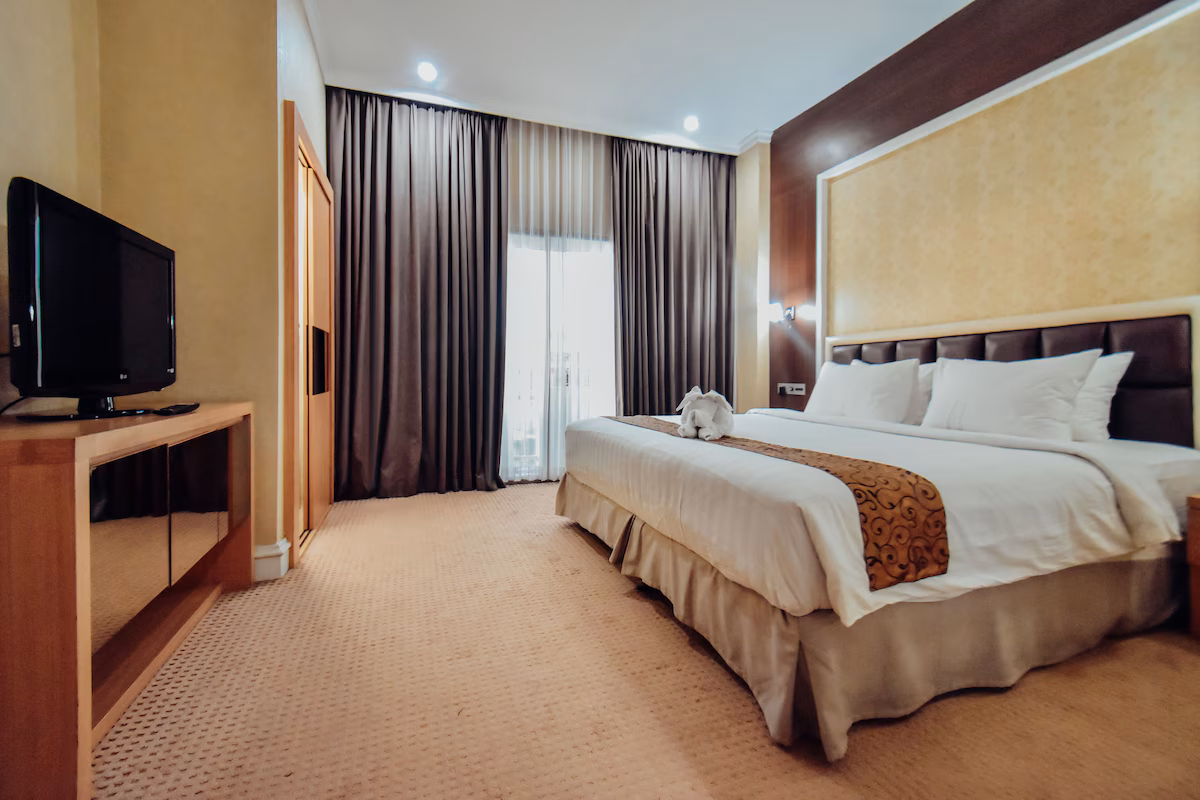 Surabaya Suites Hotel