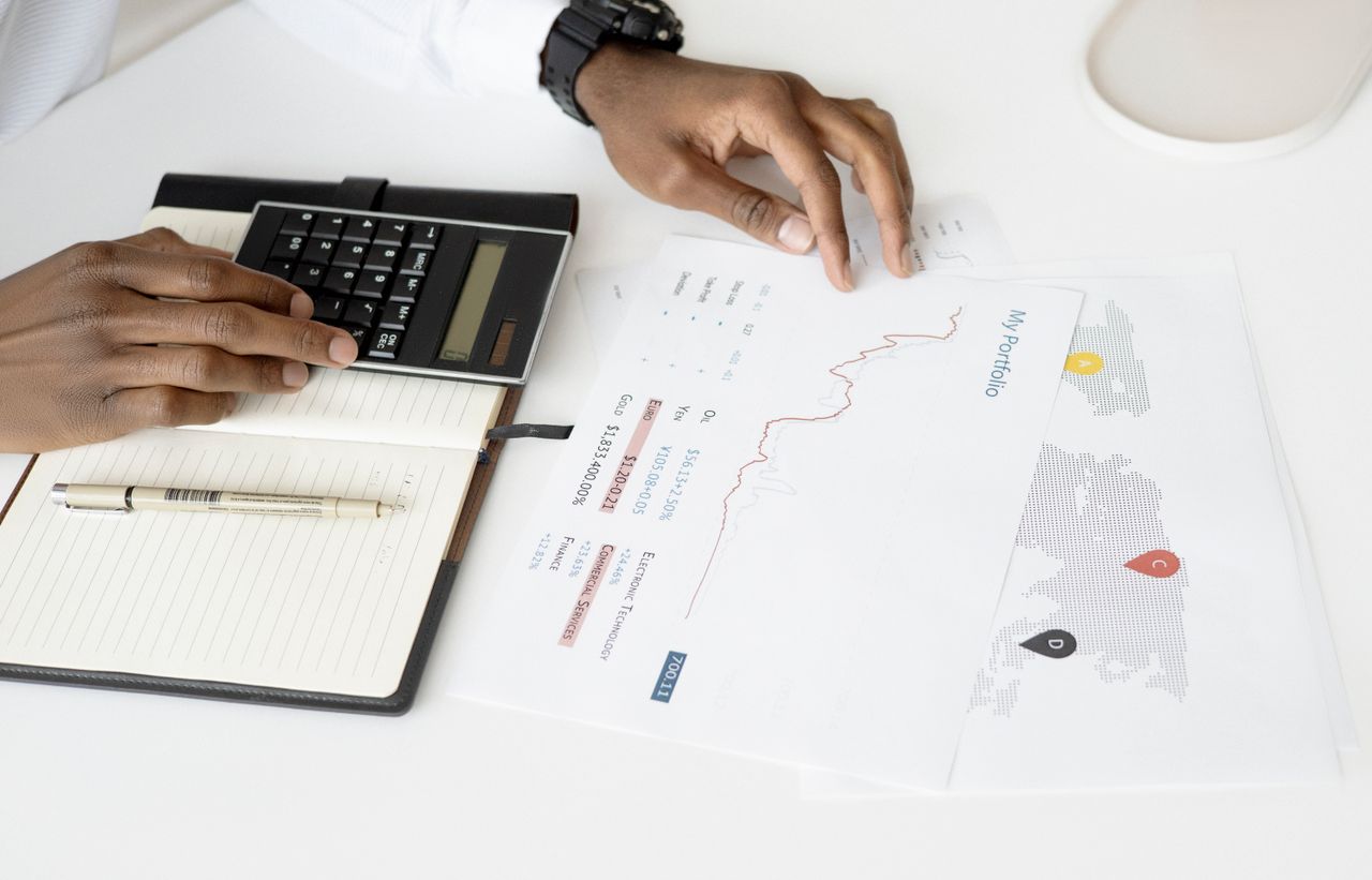 Pelajari porsi emas dalam portofolio yang ideal