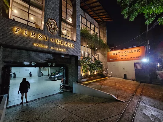 First Crack Coffee Cafe di Blok M Blog GoPay
