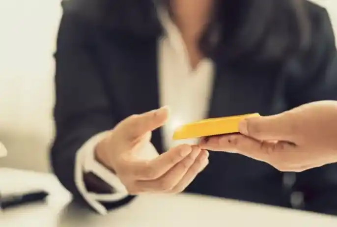 Terburu-buru Menjual Emas Kesalahan Umum dalam Investasi Emas Blog GoPay