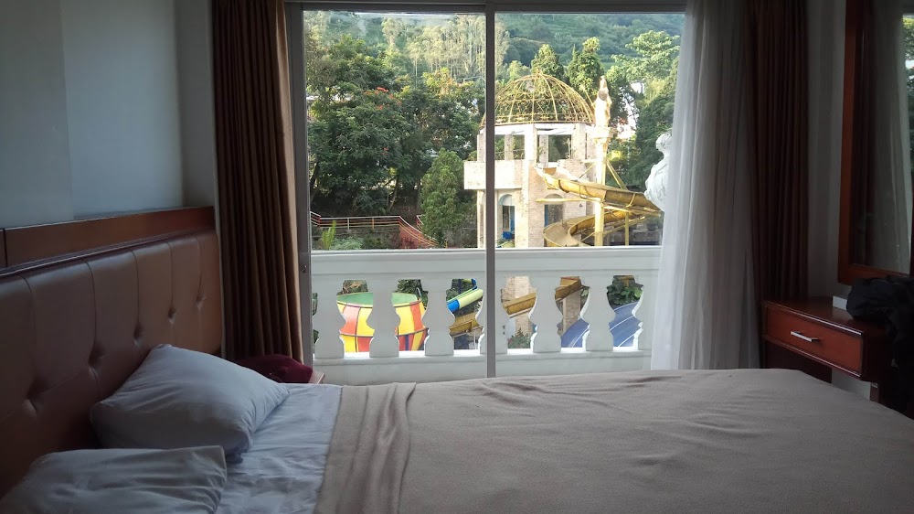Grand Paradise Hotel Lembang