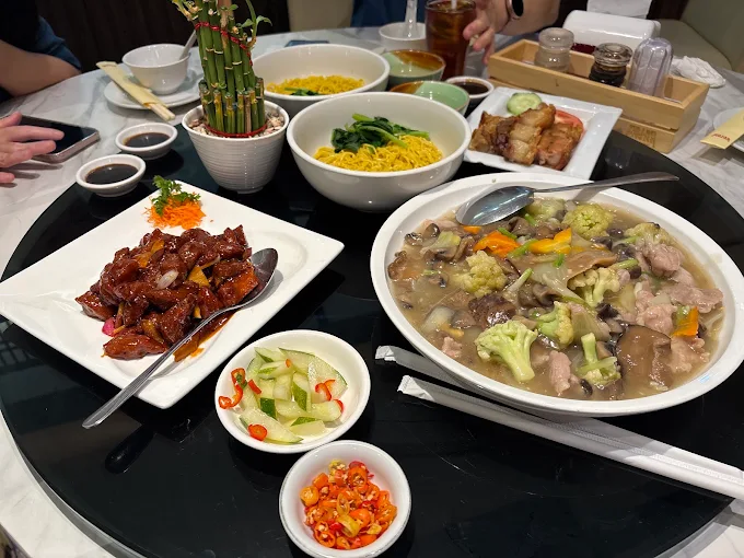Fajar Chinese Restaurant 