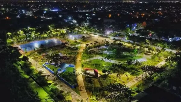 Taman Cahaya Tempat Wisata Surabaya Blog GoPay