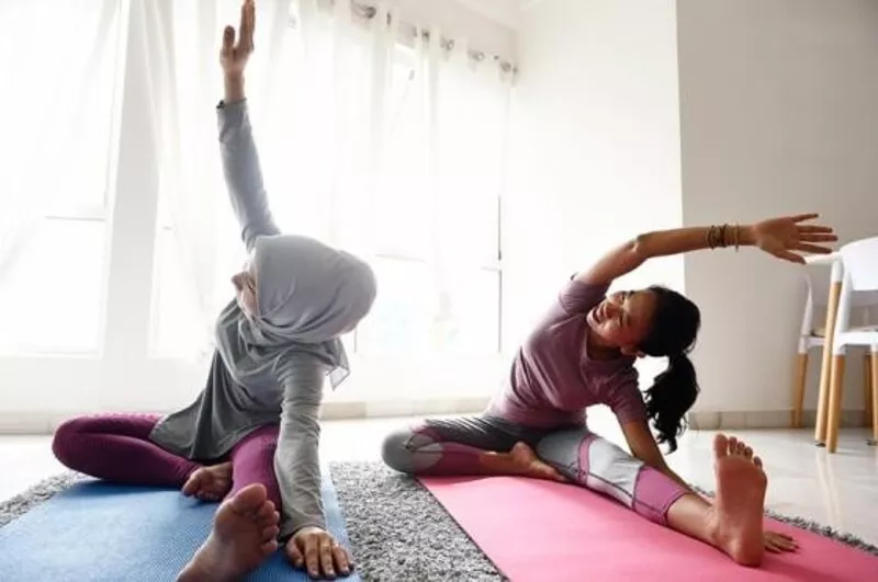 Yoga Olahraga Bersama Teman Blog GoPay