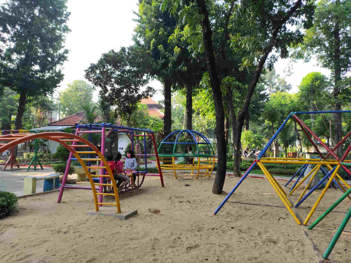 Taman Prestasi Surabaya