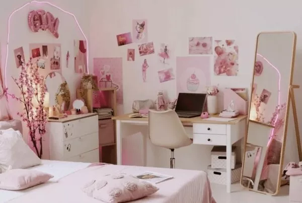 Atur Dekor dan Barang Bawaan Tips Ngekos Bareng Teman Blog GoPay