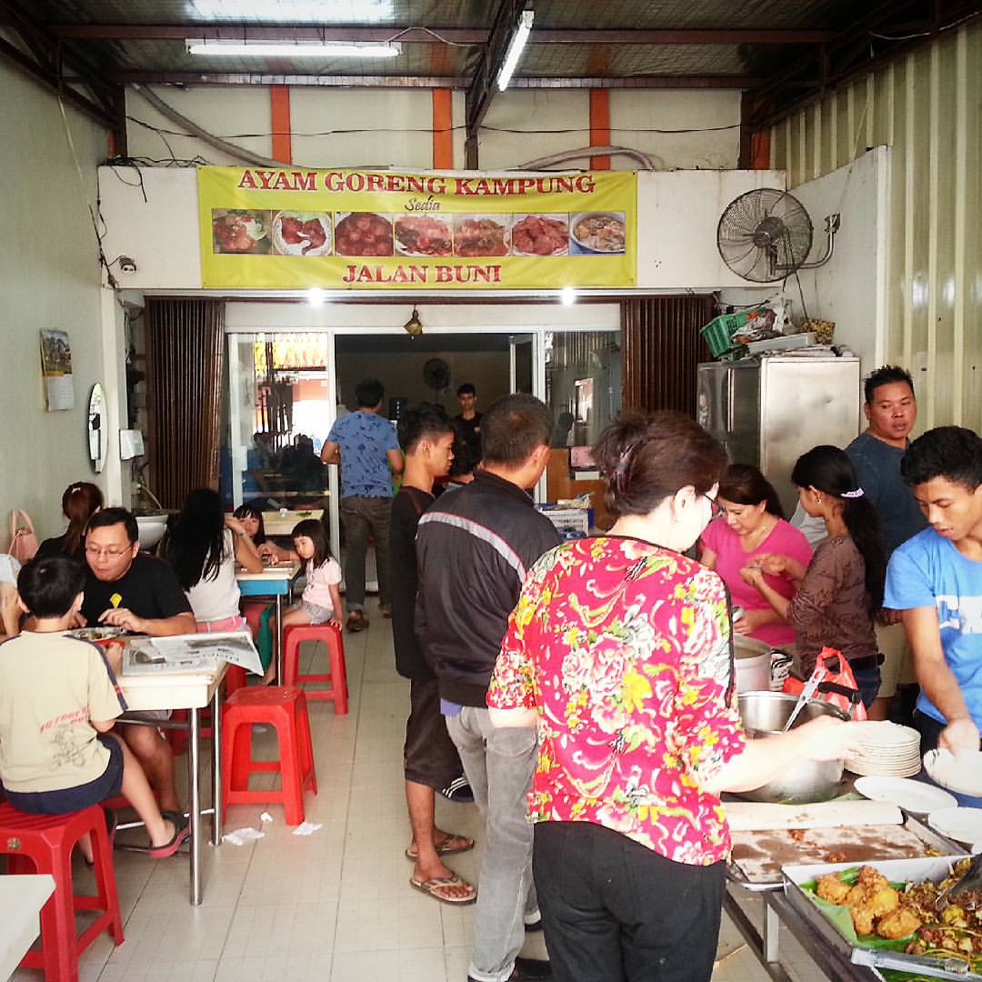 Ayam Goreng Buni