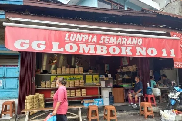 Lumpia Gang Lombok Tempat Makan Enak di Semarang Blog Gopay