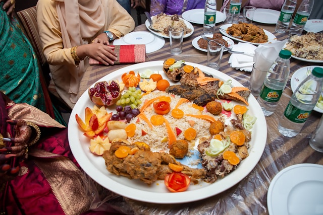 Pesan menu porsi besar buat dibagi-bagi