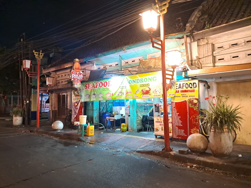 Resto Seafood Mas Gondrong 