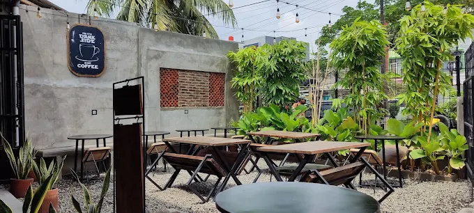 Quarter Life Coffee & Eatery