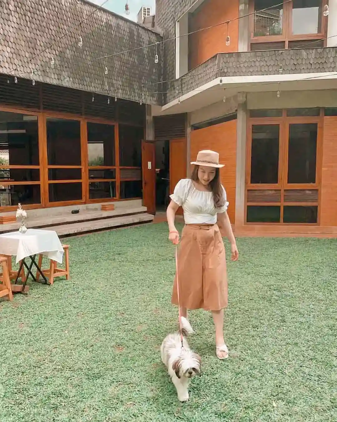 Coffee Dia - Garden House Cafe Pet Friendly Jakarta Blog GoPay