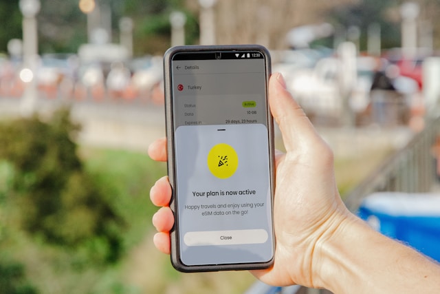 Kelebihan eSIM vs. SIM Fisik