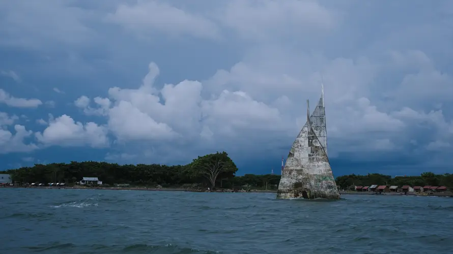 Pantai Tanjung Barat Barombong