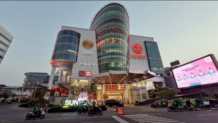 Sun Plaza