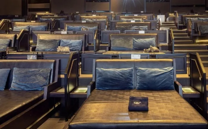 Velvet Jenis Studio CGV Blog GoPay