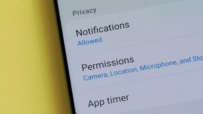 Perhatikan Izin Akses Aplikasi Cara Menghindari Pinjaman Online Ilegal Blog GoPay