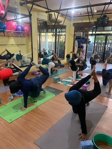 Fifi House of Yoga