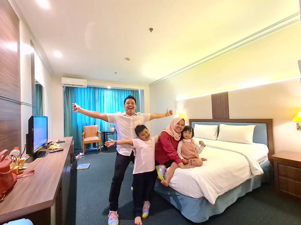 Tunjungan Hotel