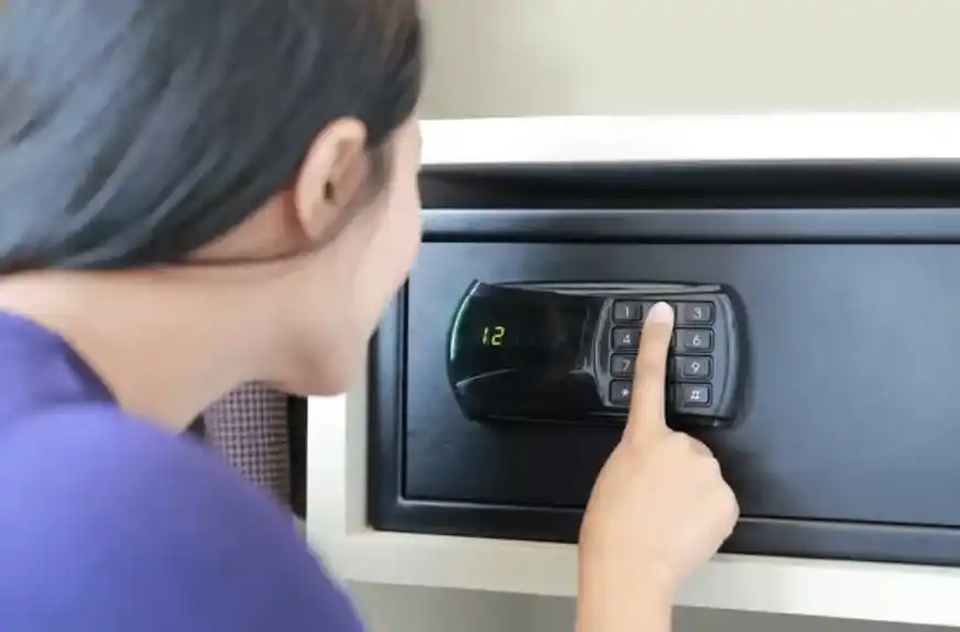 Simpan Emas di Tempat Aman Tips Investasi Emas bagi Pemula Blog GoPay